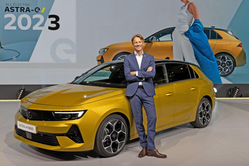 Nový Opel Astra se představil ve světové premiéře v německém Rüsselsheimu