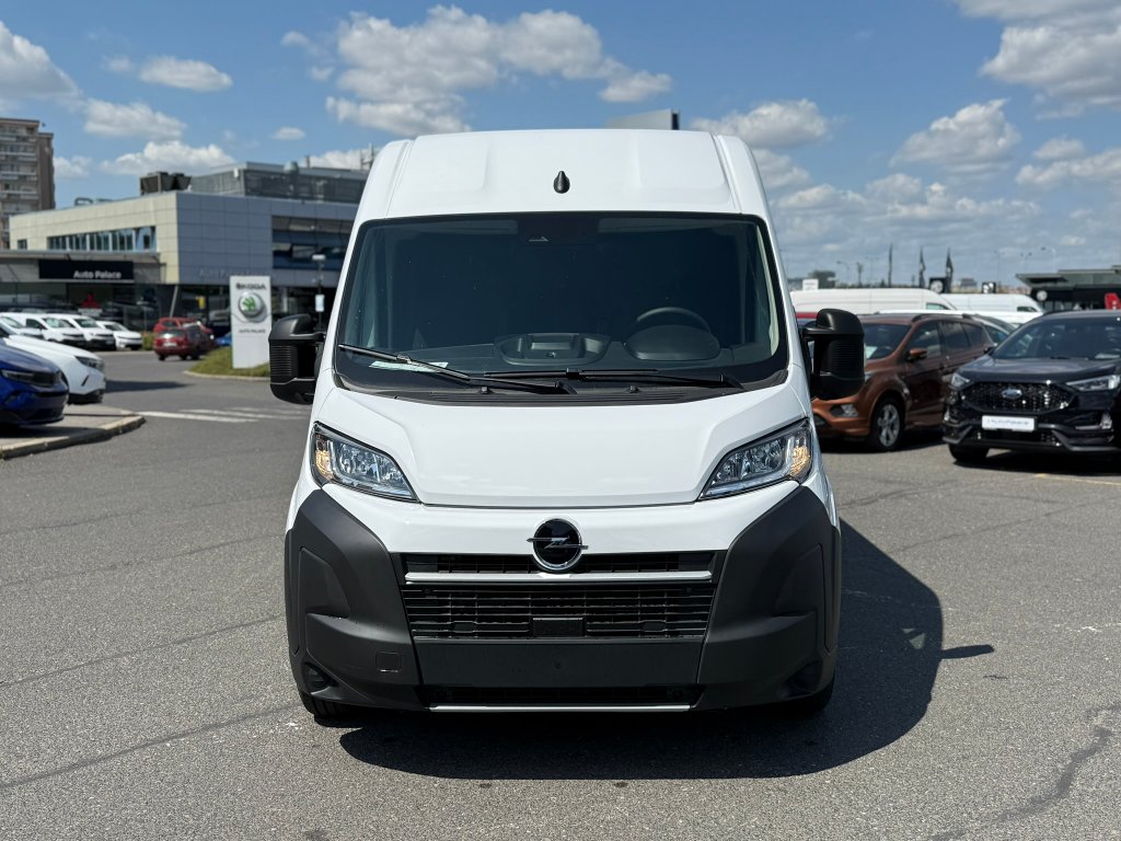 Opel Movano