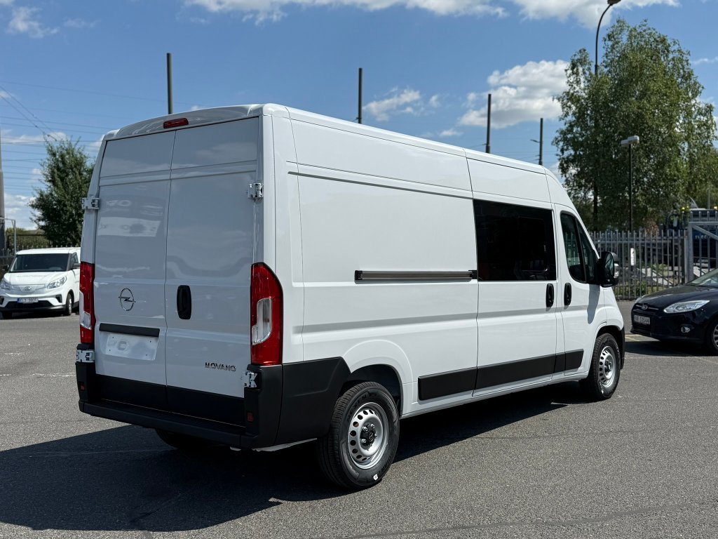 Opel Movano