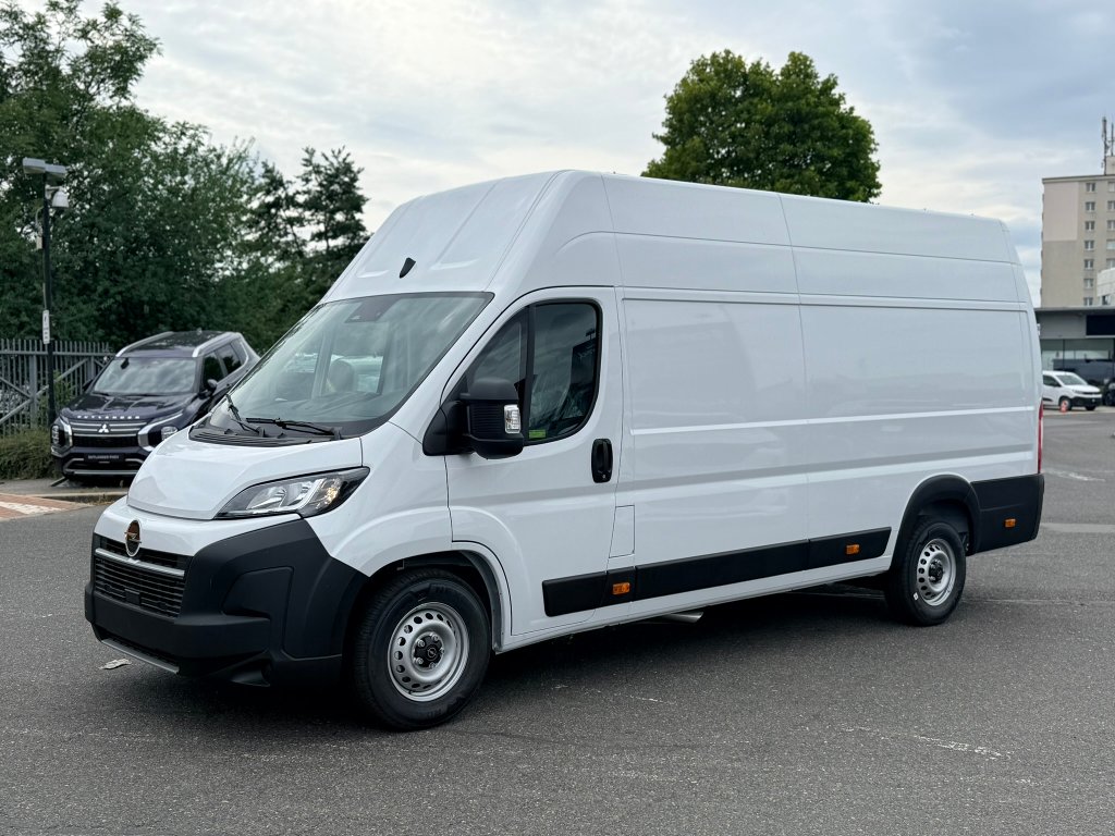 Opel Movano