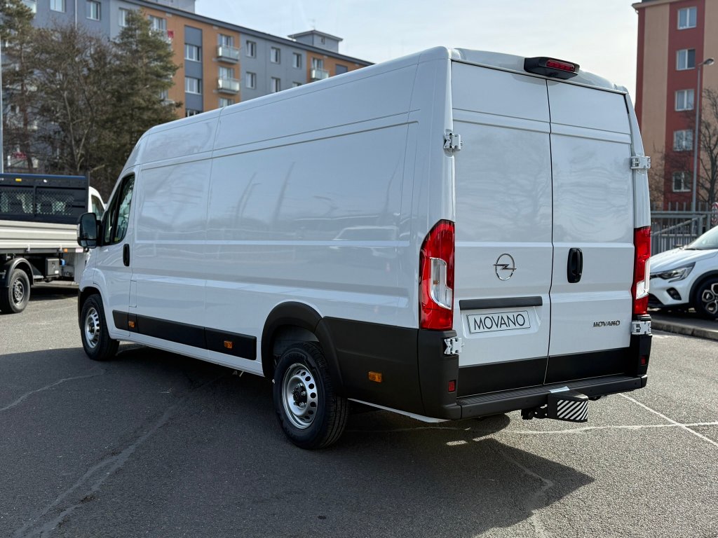 Opel Movano