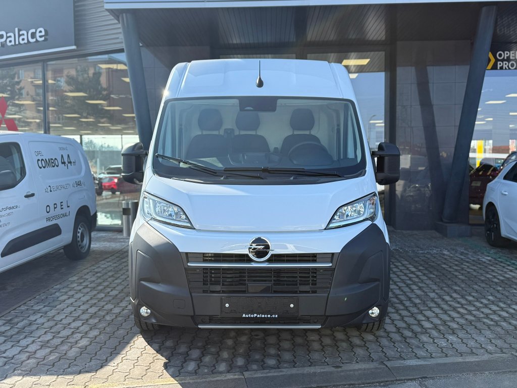Opel Movano