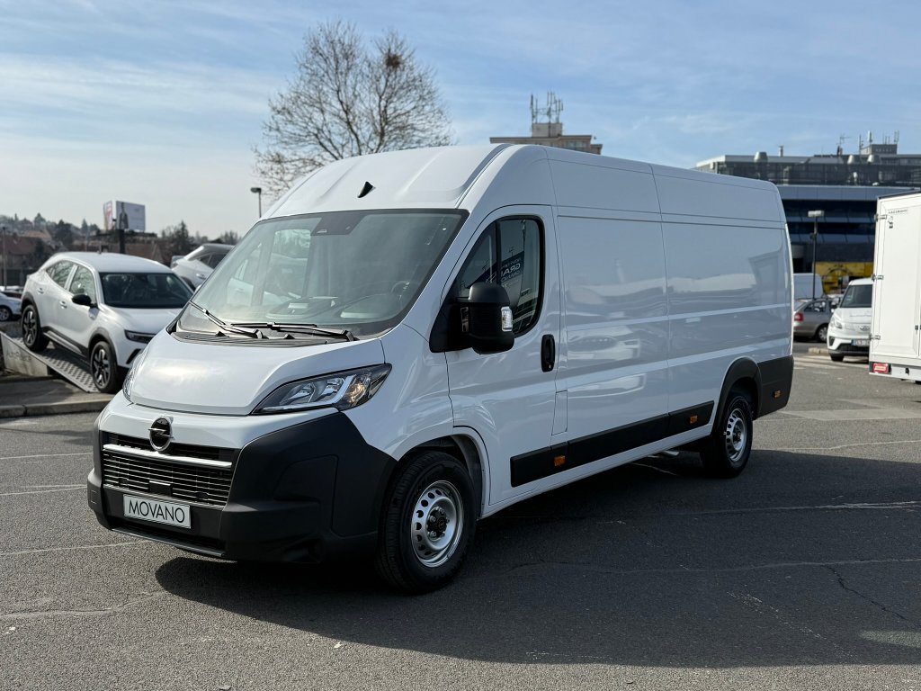 Opel Movano